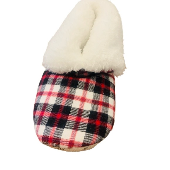 SNOOZIES NWOT Comfy, Cozy Tartan Plaid Bootie Slippers in Red & Black Size Small - Picture 2 of 5